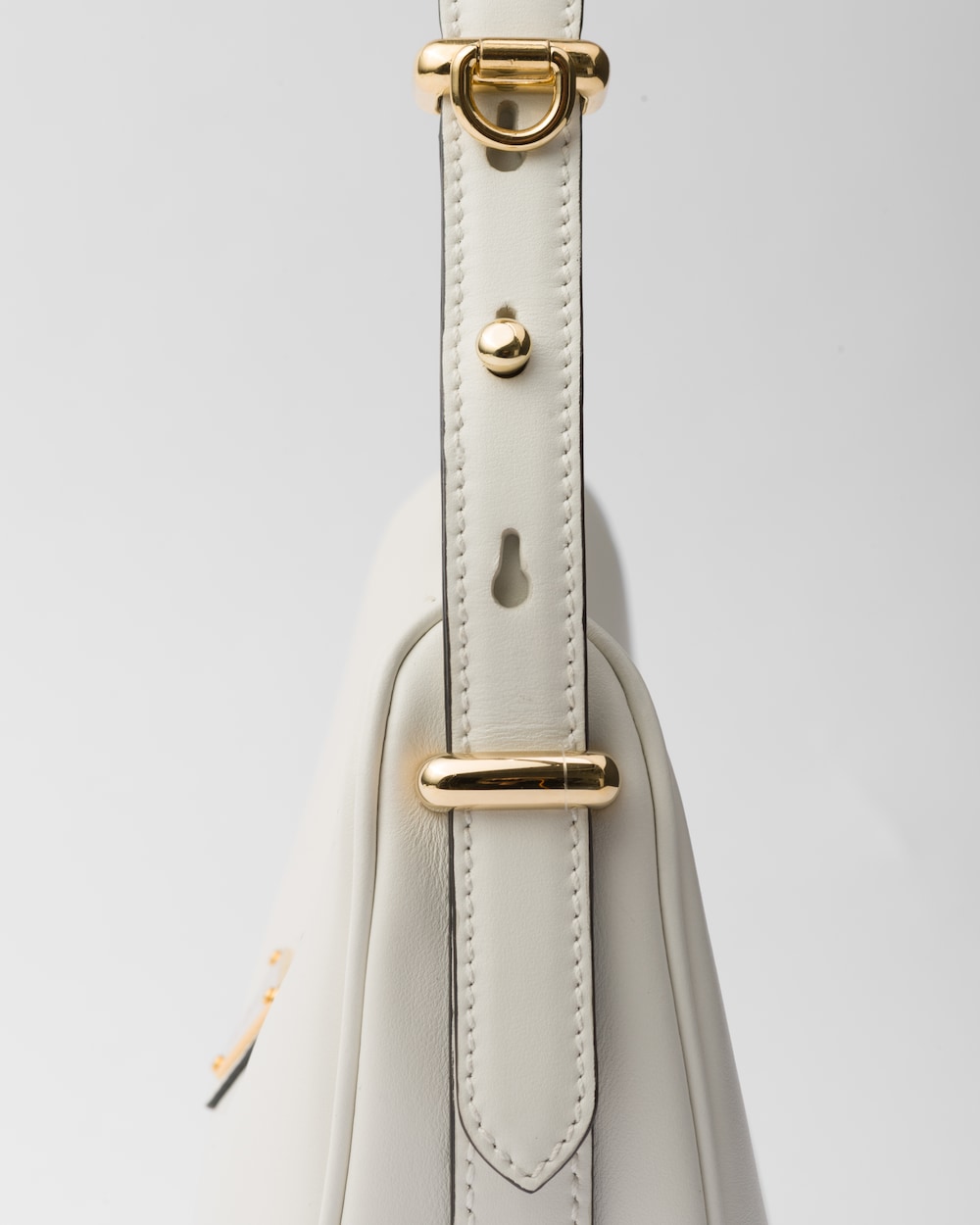 Prada Arqué Small Leather Shoulder Bag - Image 4
